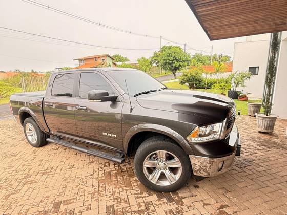 RAM 1500 5.7 V8 GASOLINA LIMITED CD 4X4 AUTOMÁTICO